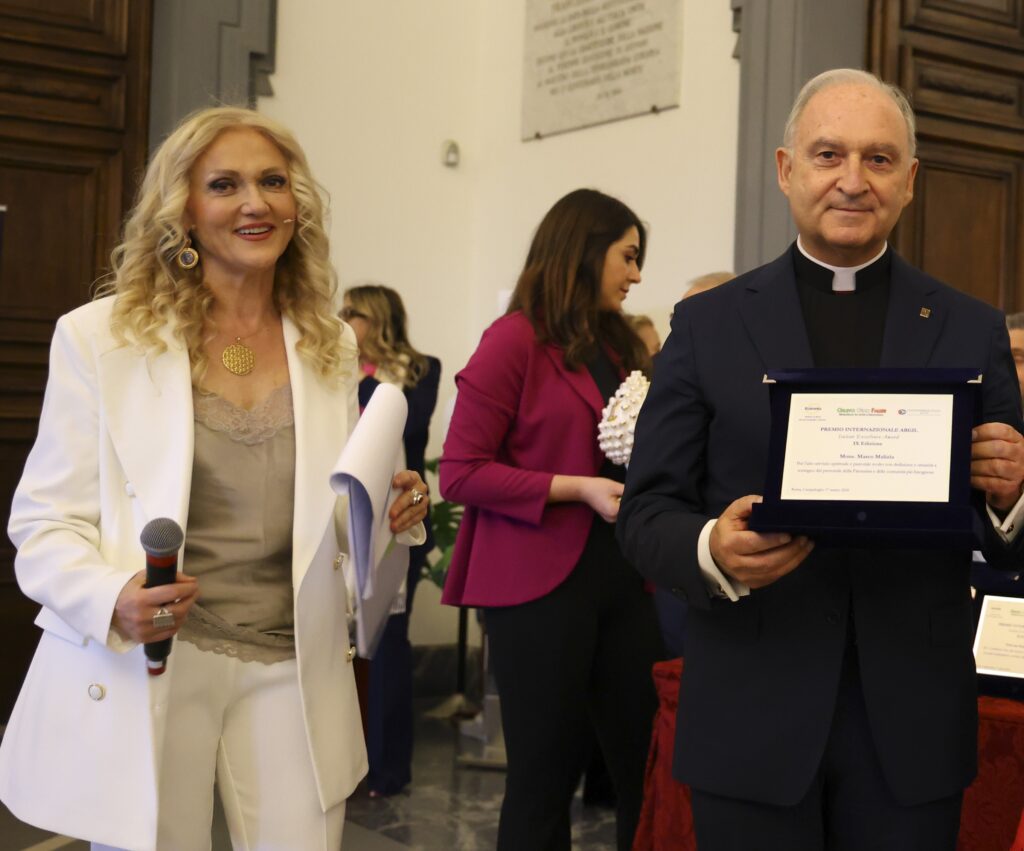 Monsignor Malizia, Manuela Biancospino