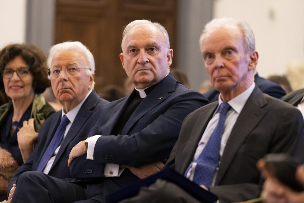 Prof. Faggin, Monsignor Malizia, Ambasciatore Nelli Feroci